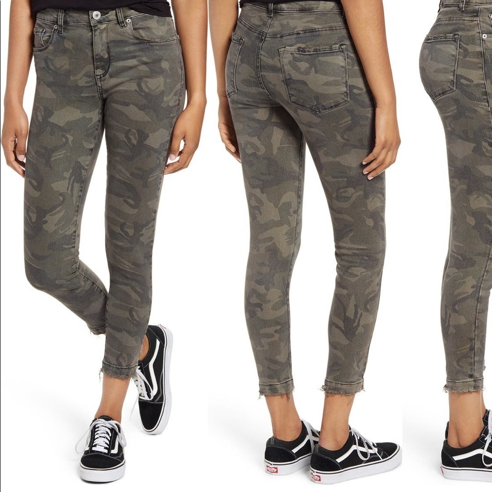 Ellie Camoflauge High Waist Crop Jeans